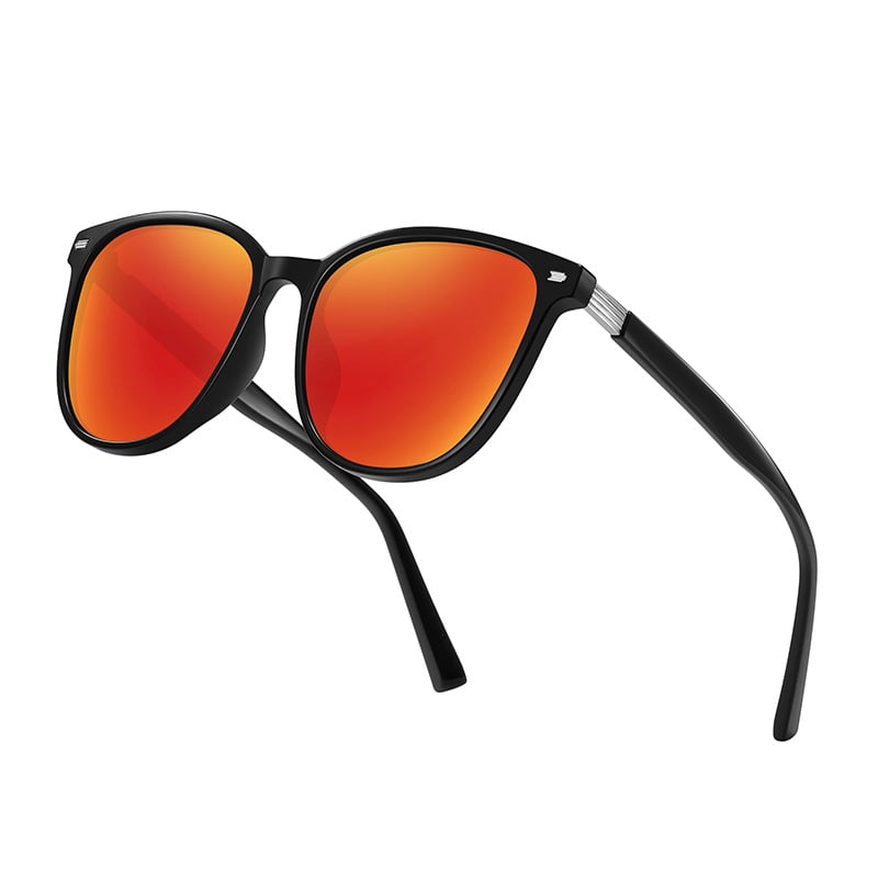 Black Frame / Red Lens